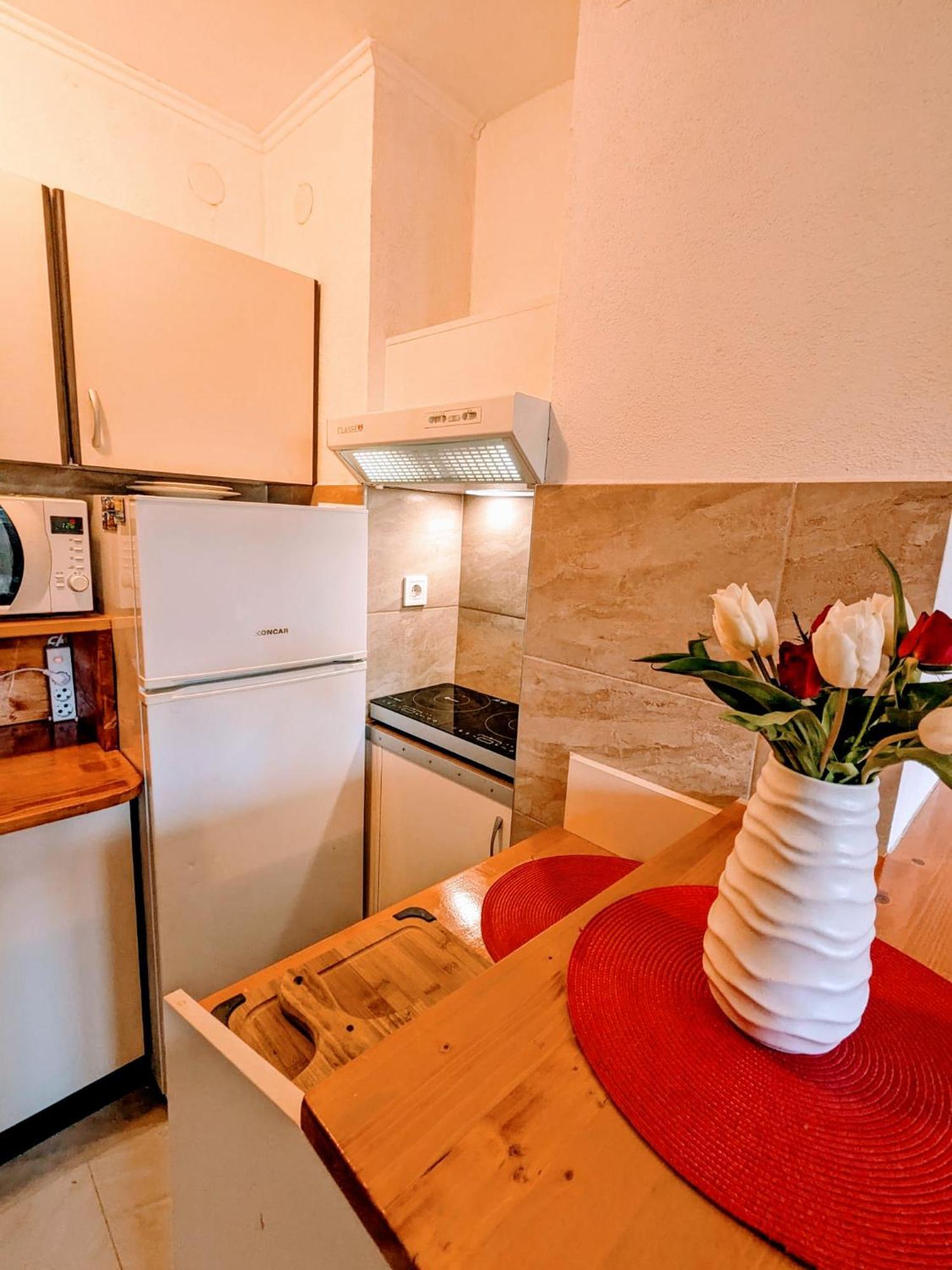 Demass Apartment - Cozy, Free Parking And Wifi Dubrovník Exteriér fotografie
